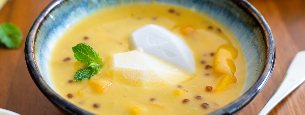 Hot and Cold Mango Sago Dessert